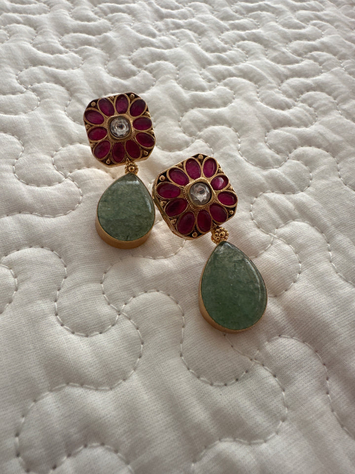 Prahant Prehnite earrings