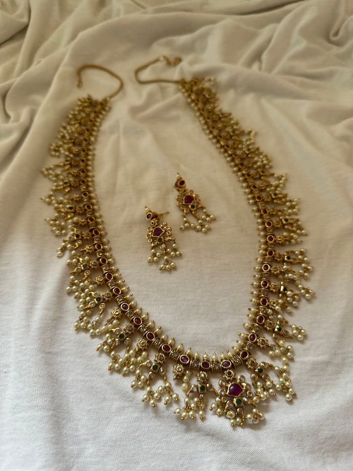 Kamakshi layered necklace set