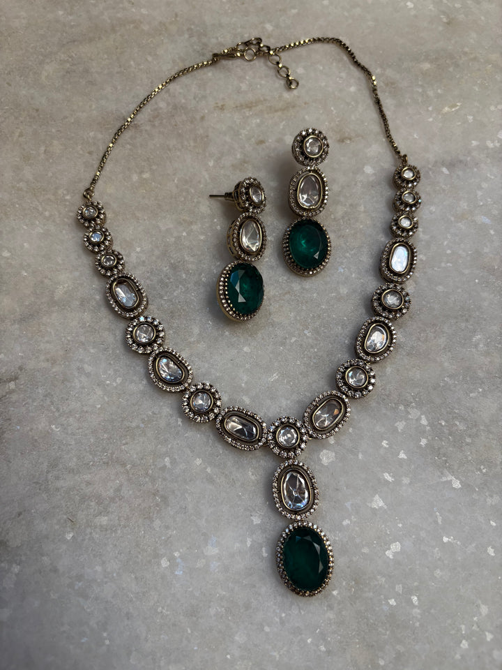 Cecile Necklace Set