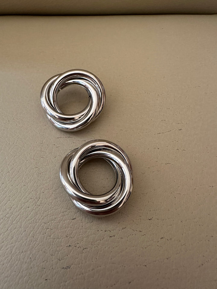 Sharaniya silver earrings