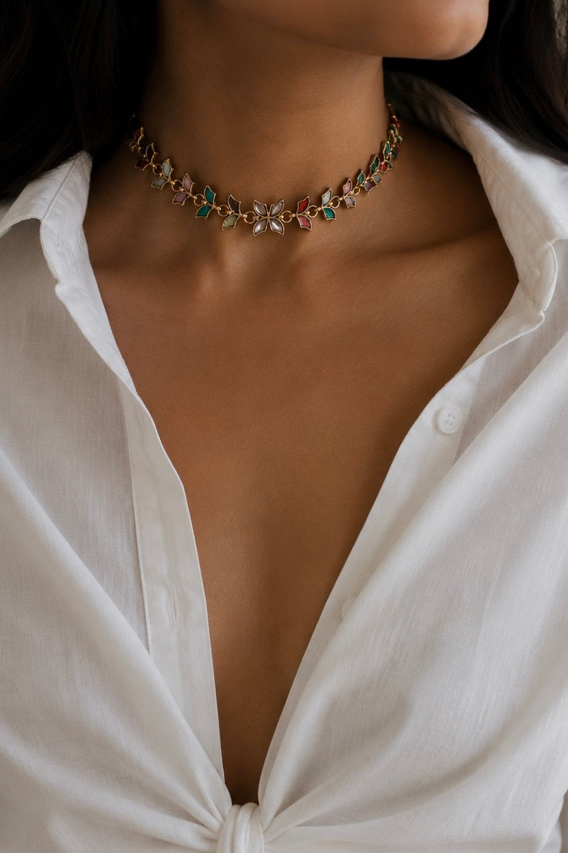 Lilly multi color necklace