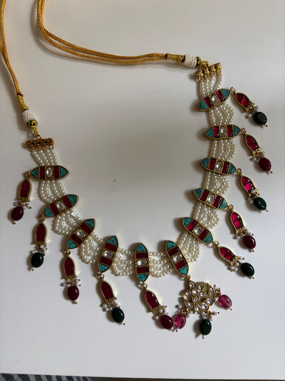 Sarika necklace