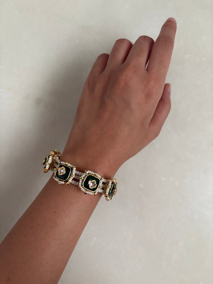Gaya krati Bracelet