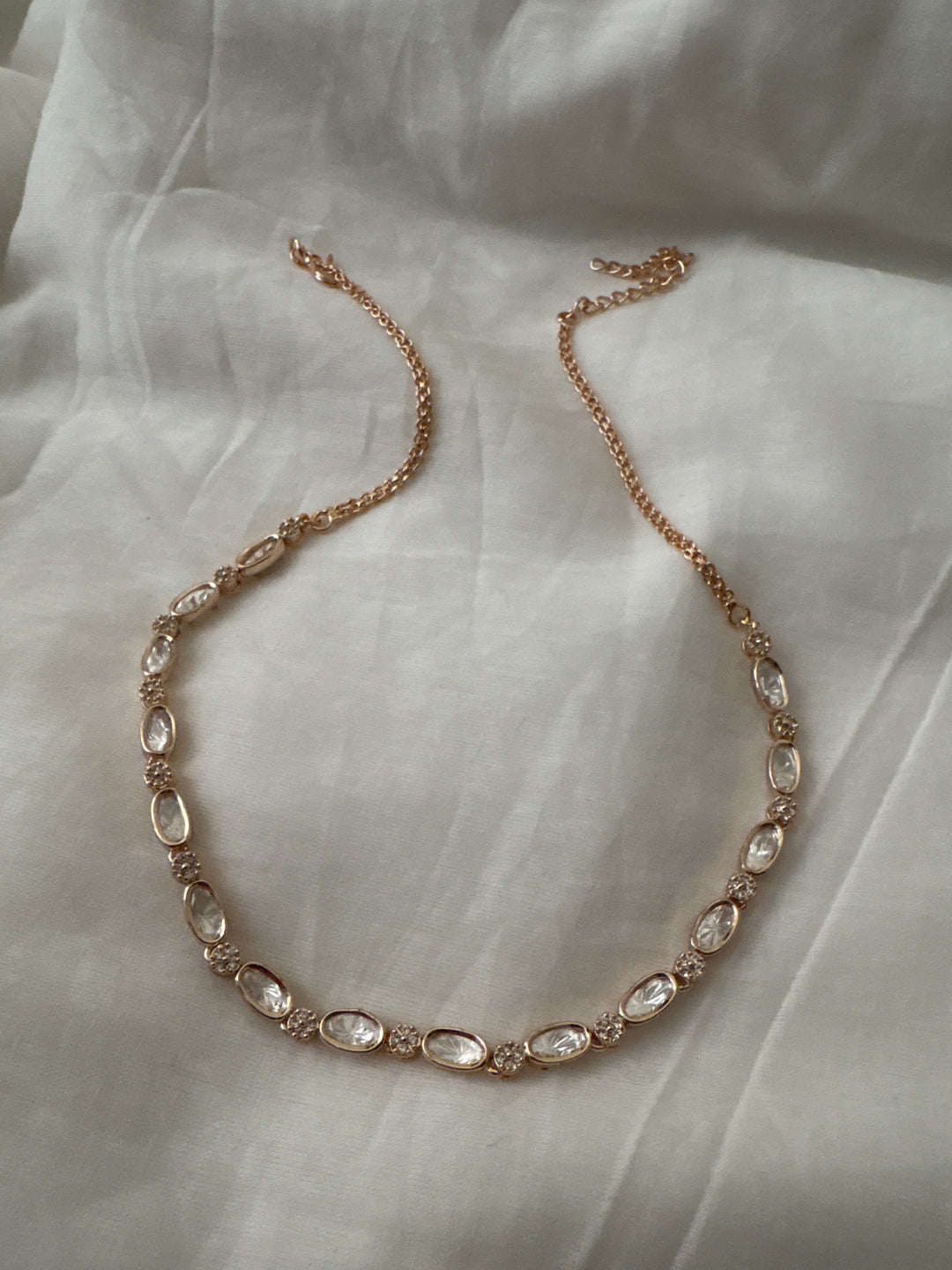 Veloura Necklace