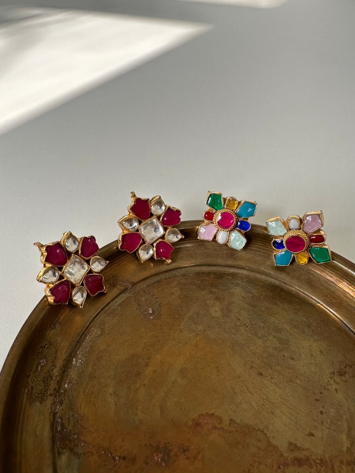 Mantri Stud Earrings