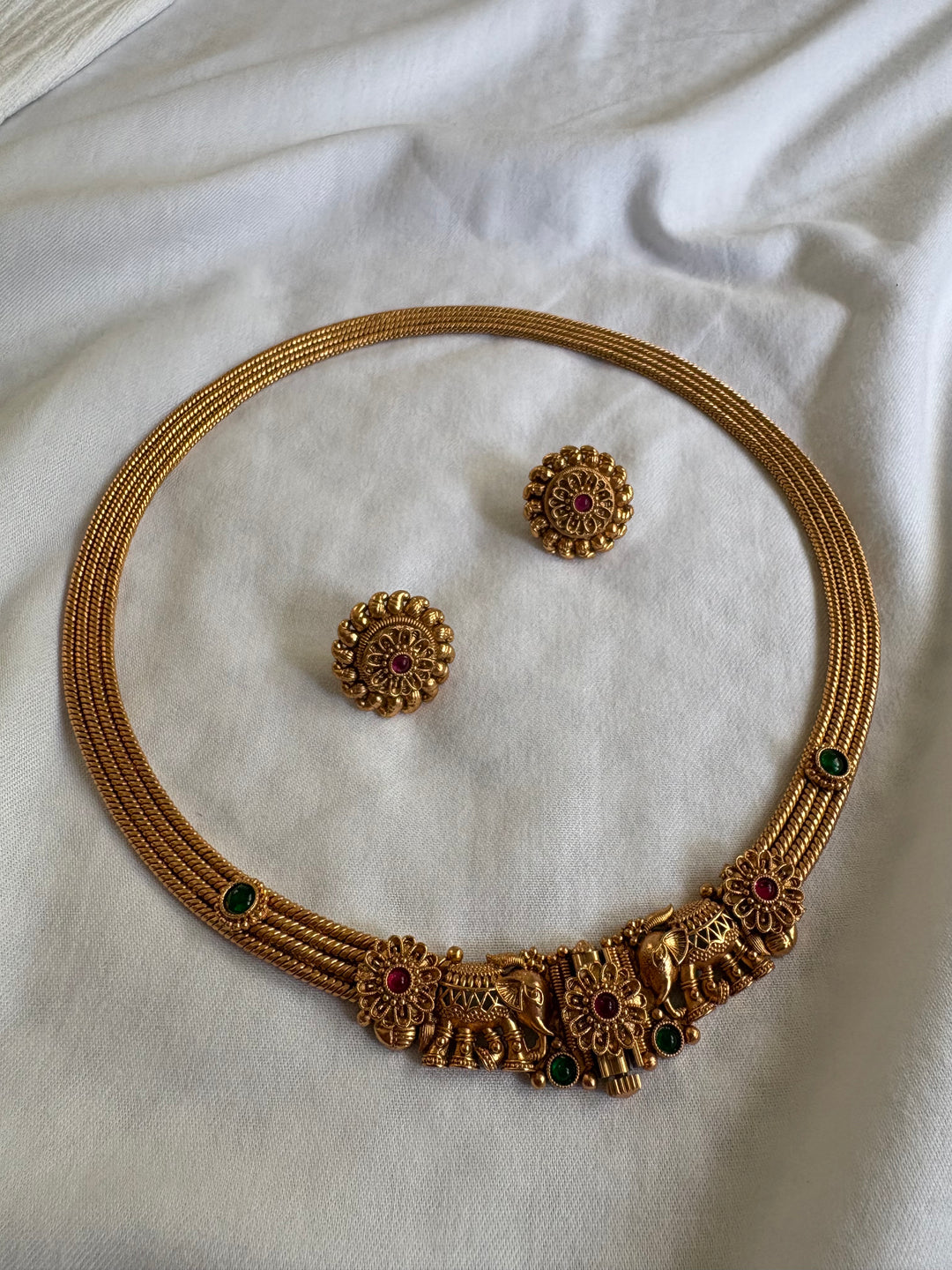 Aadhya 6 Necklace Set