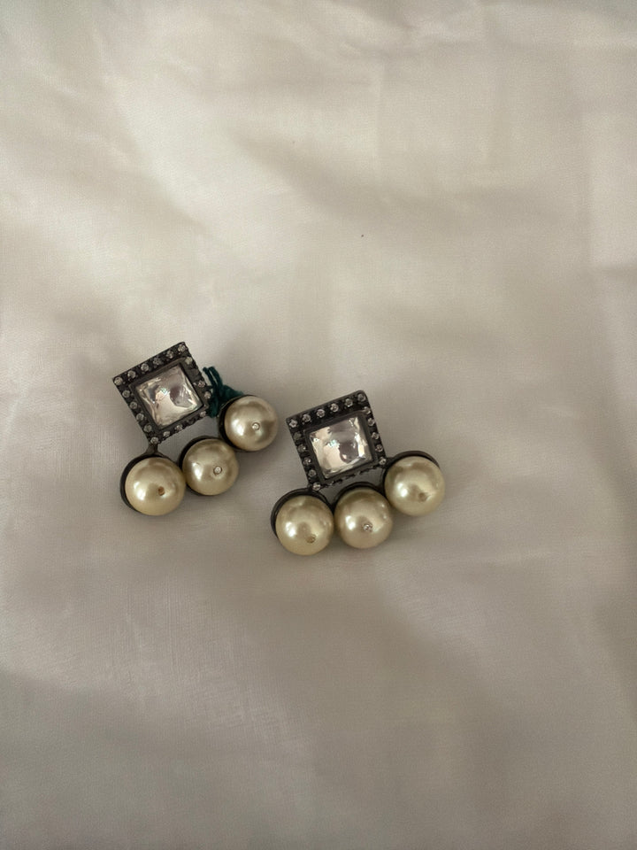 Midas 13 earrings