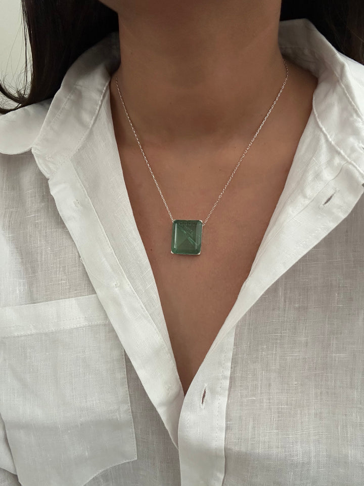 Green big tablet necklace