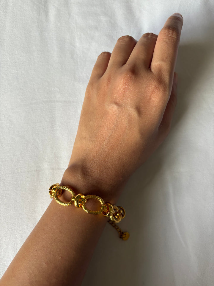 Havmor link bracelet