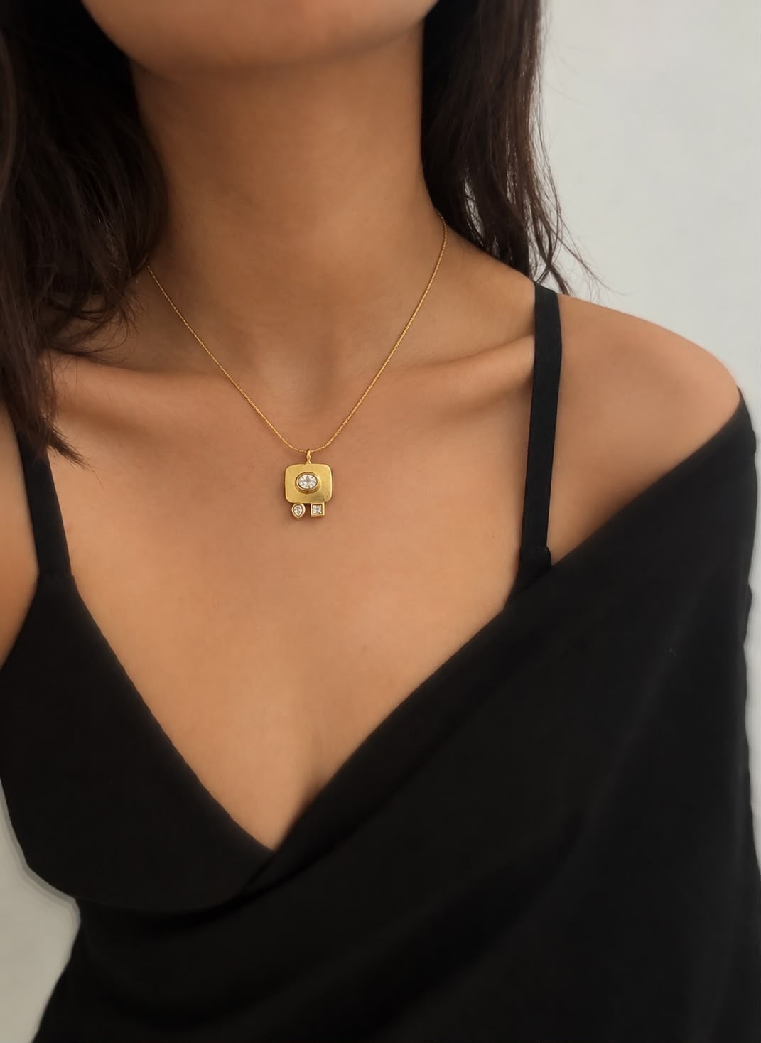 Varnita necklace