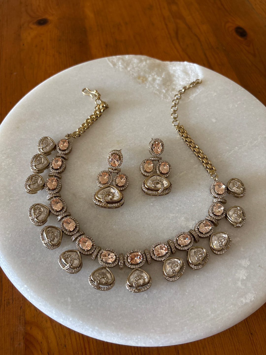 Ella Necklace set