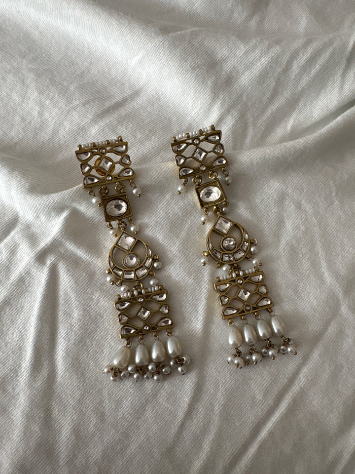 Kina 2 Earrings