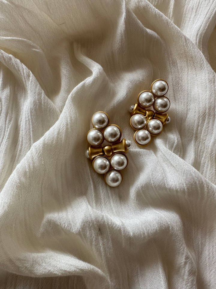 Pick Pearl Earrings