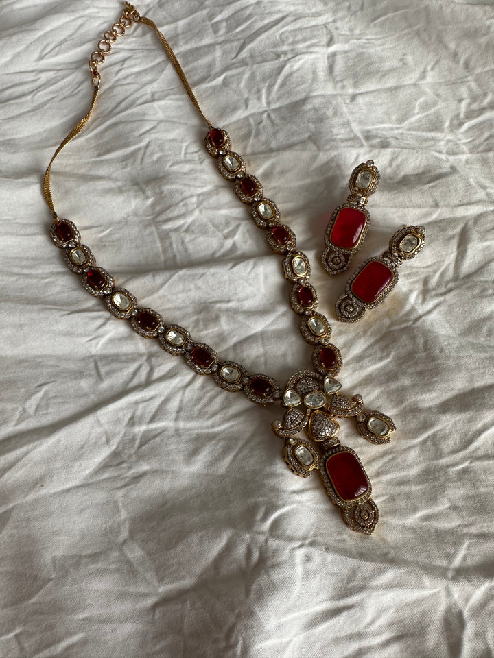 Sikara Necklace Set