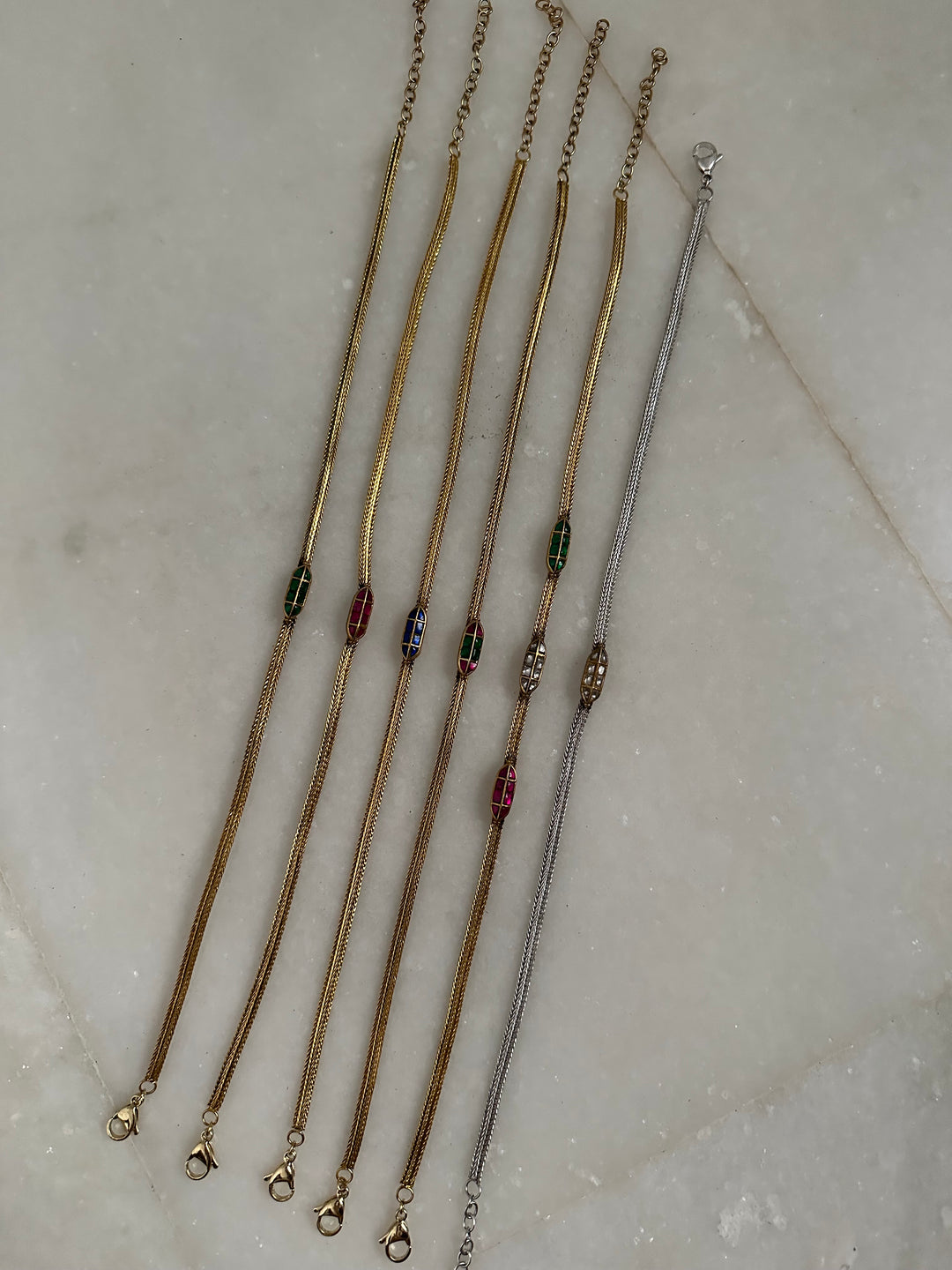 Modern age Tabeez choker necklace