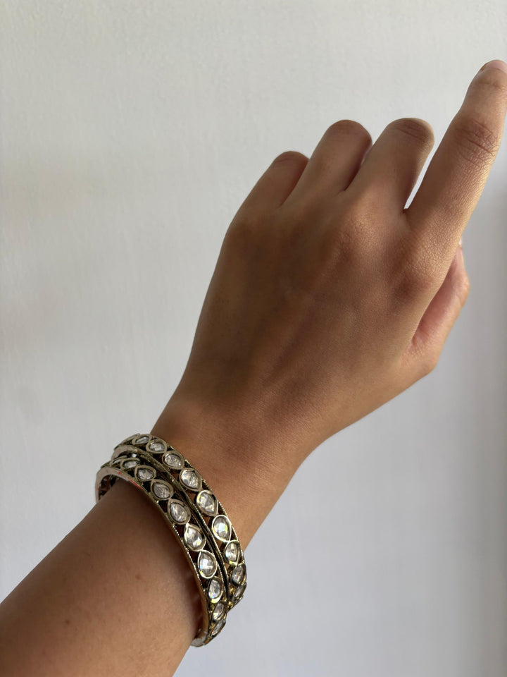 Classic drop silver bangle bracelet