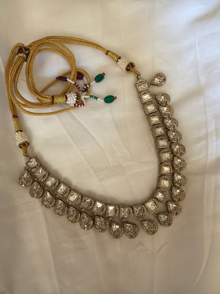 Samar victor necklace