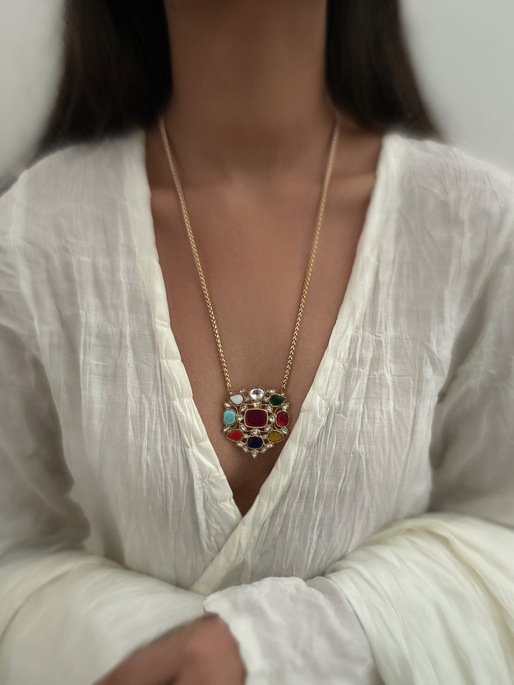 Navratan paan necklace