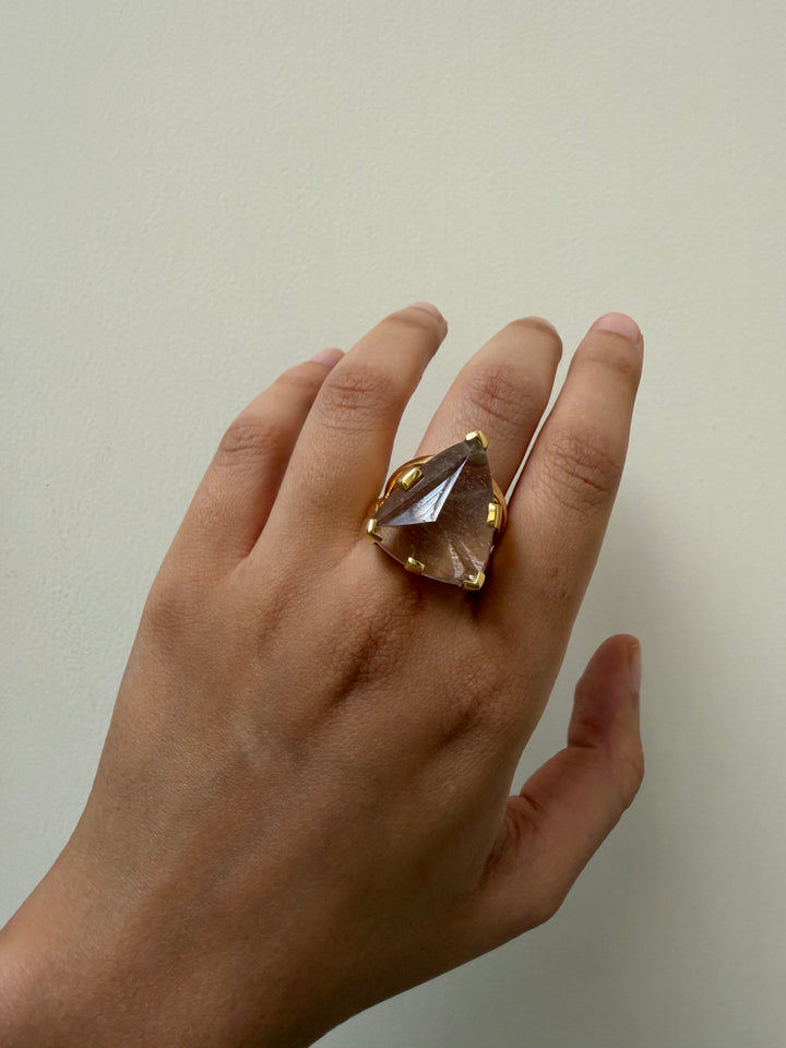 Rutilated ring
