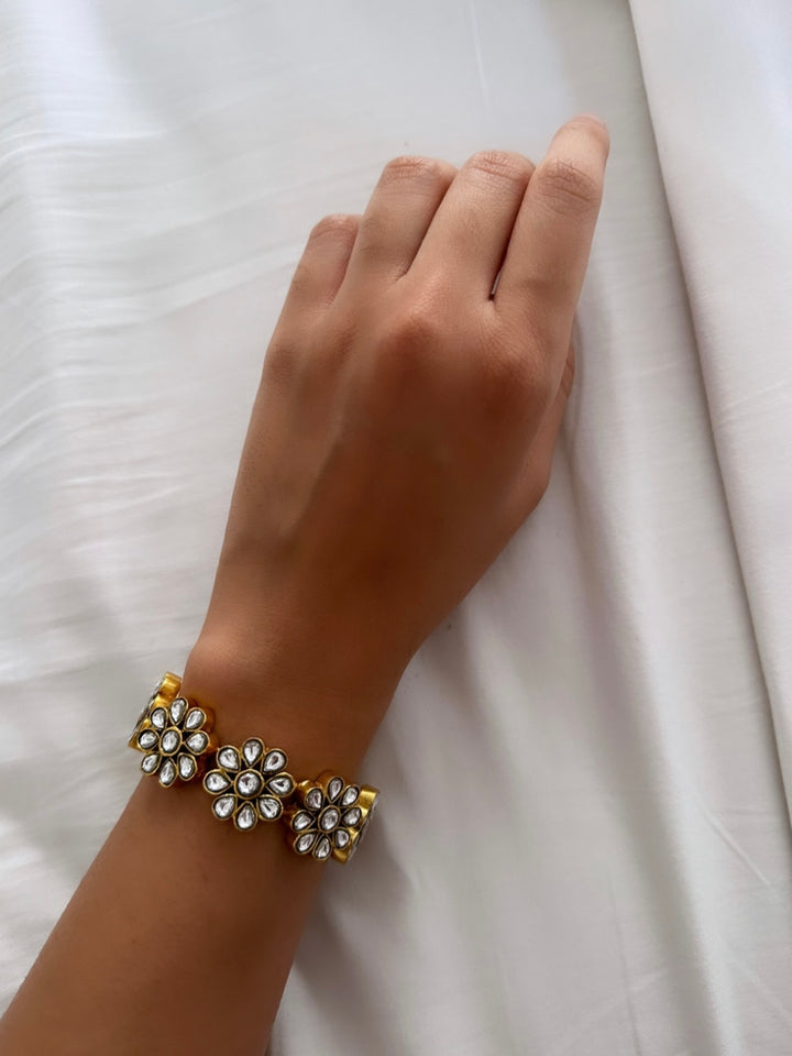 Daisy Bracelet