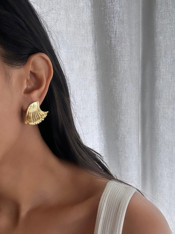 Gold Shell Earrings