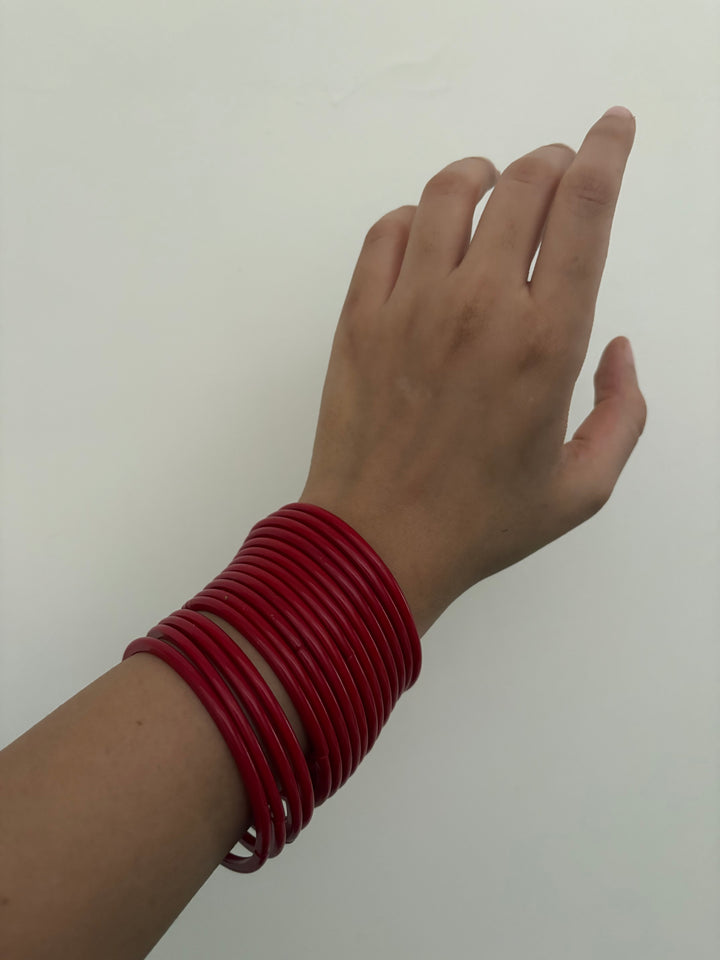 Red glass set of bangle bracelet