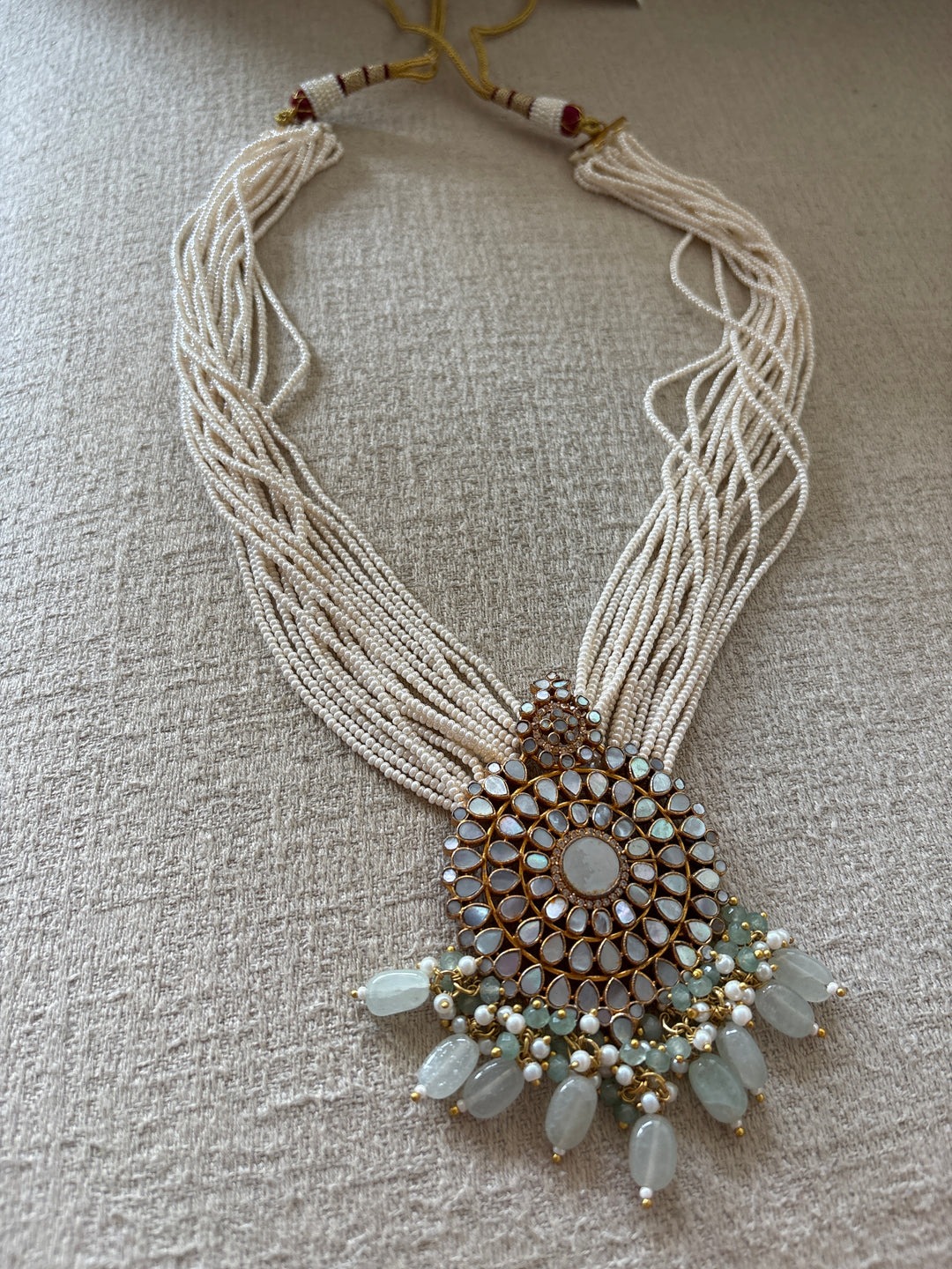 Martha 19 Necklace Set