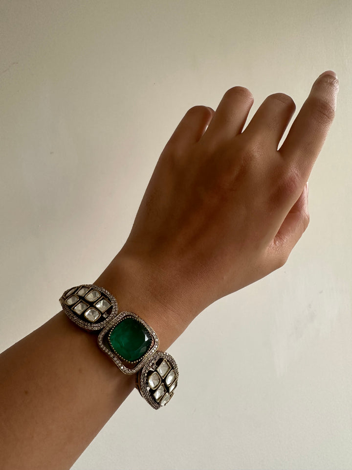 Hara victorian bracelet