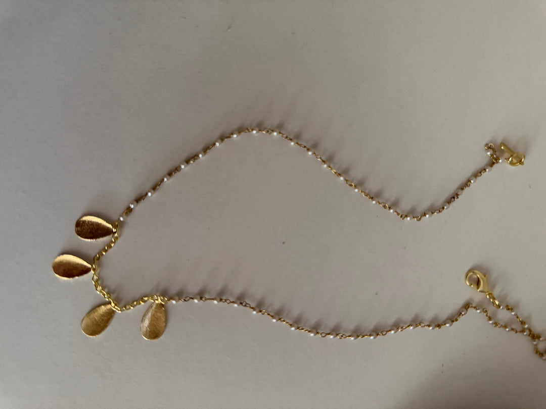 Sprinkle drop necklace