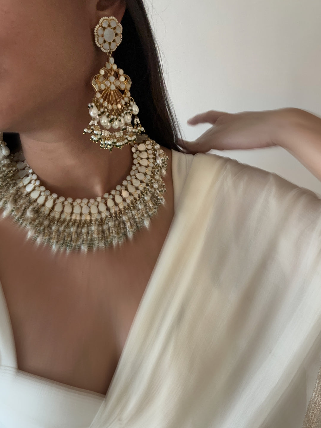 Lakshmi mop bridal necklace set