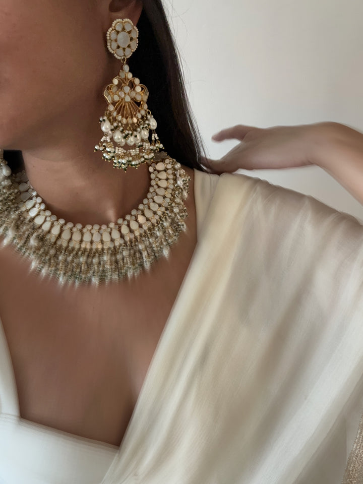 Lakshmi mop bridal necklace set