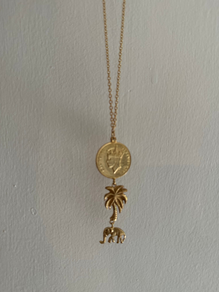 Palms Eve Elephant Necklace