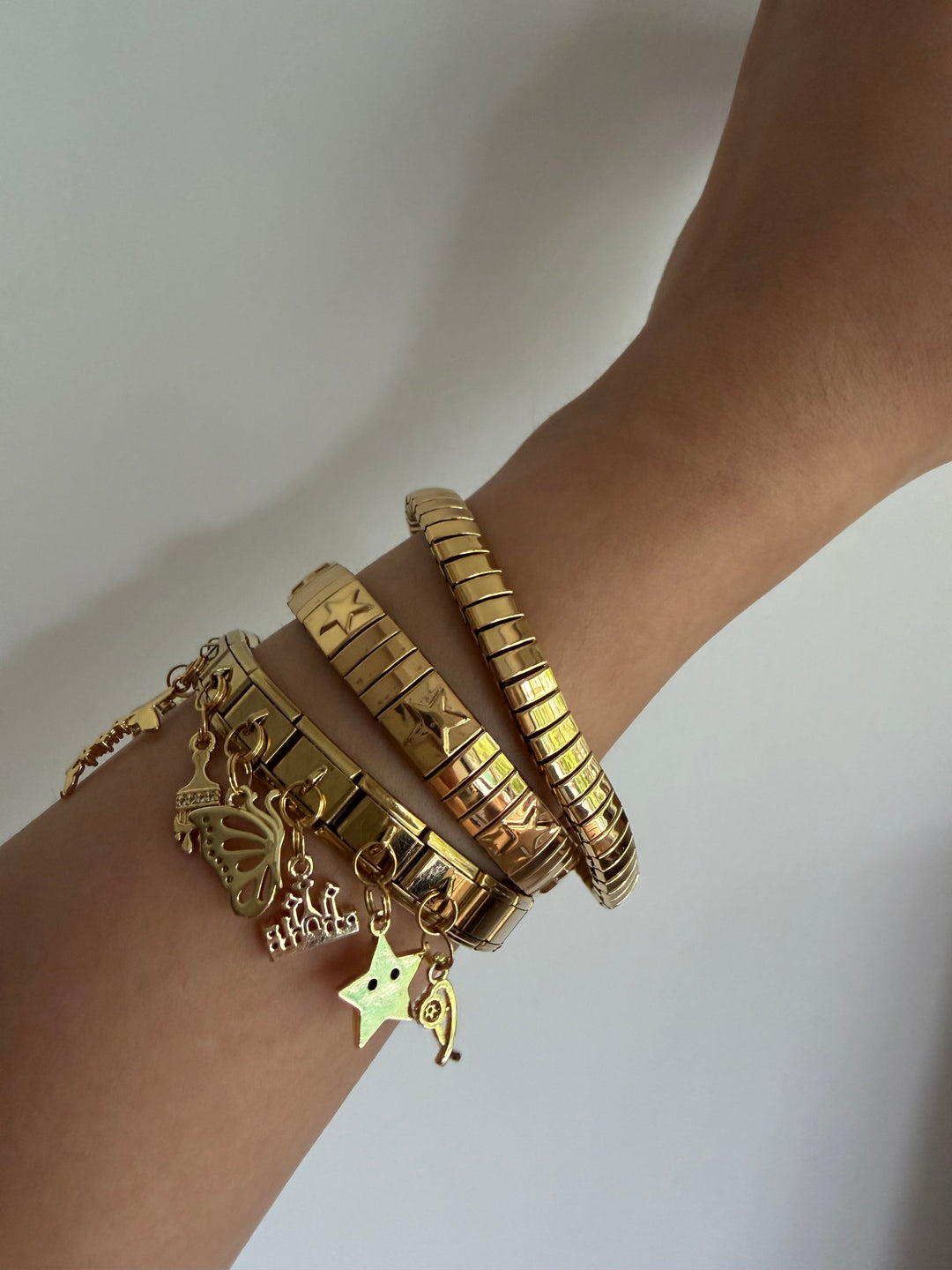 Jeweled strap bracelet