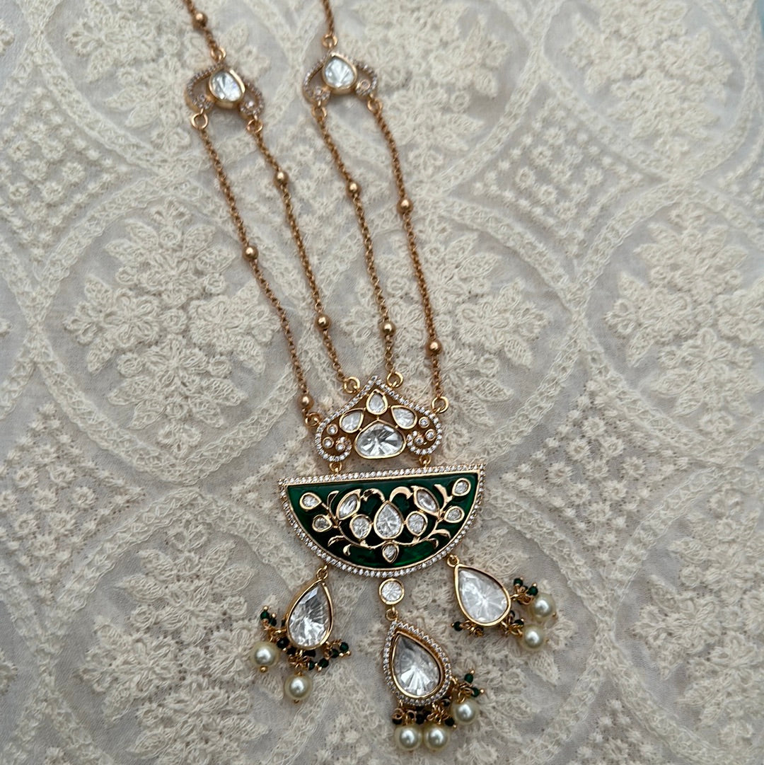 Noza Nemi Necklace Set