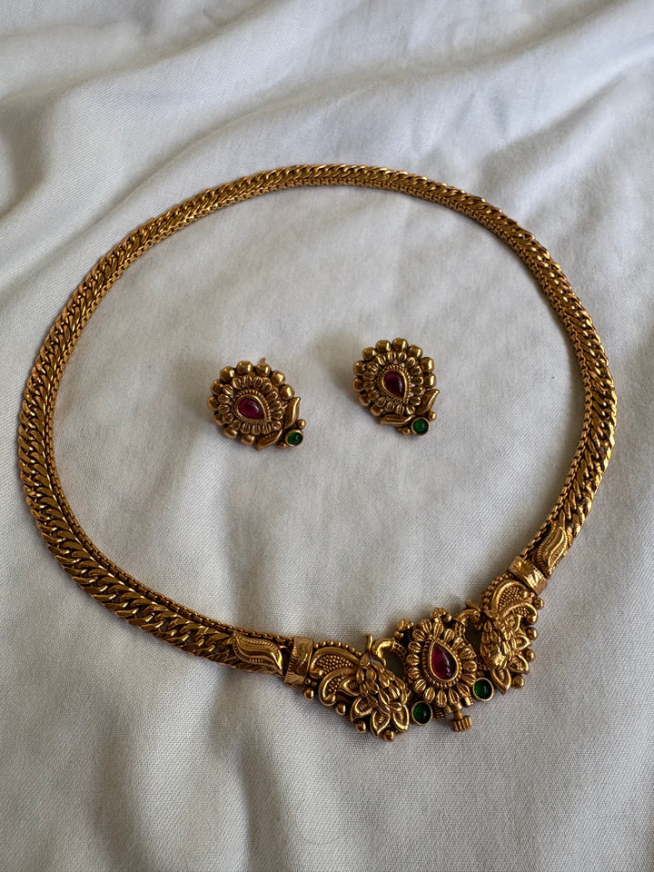 Aadhya 5 Necklace Set