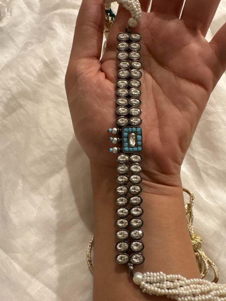 charcoal sleek choker necklace set