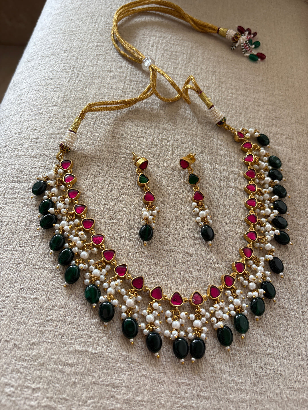 Martha 25 reversible Necklace Set