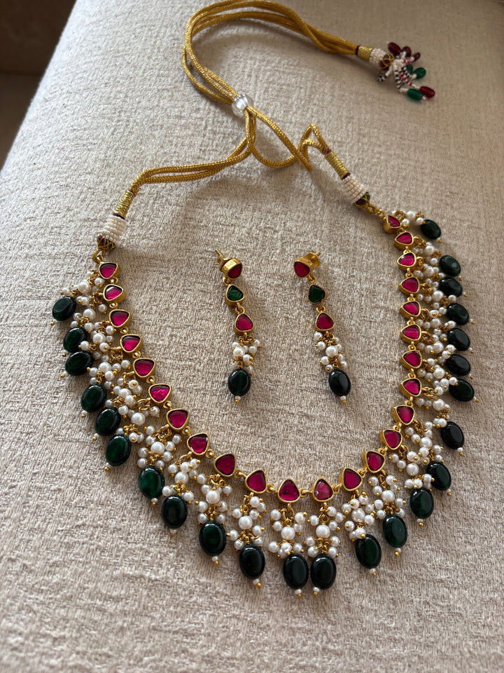 Martha 25 reversible Necklace Set