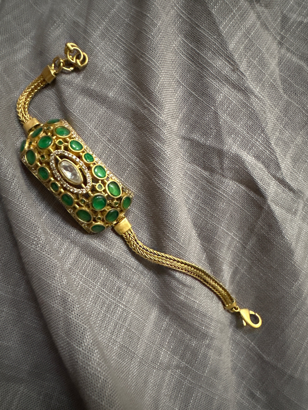 Green kohar traditional bracelet