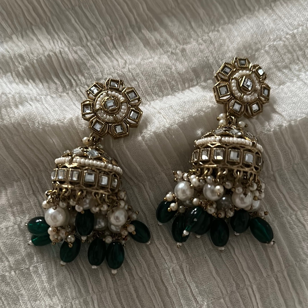 Vinaya Earrings