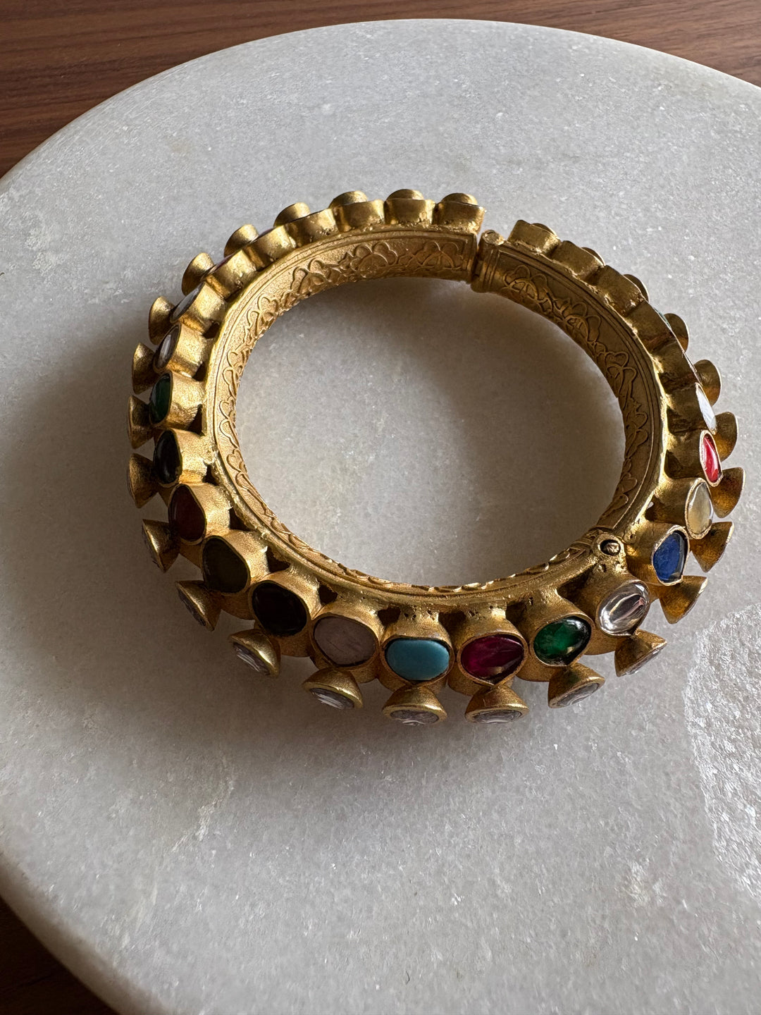 Antique Kundan Bracelet Stack