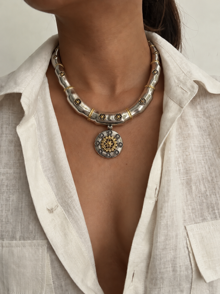 Athira Necklace Set