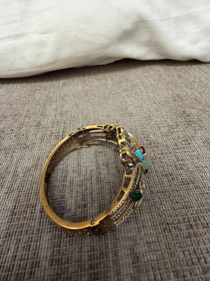 Phoolari bracelet