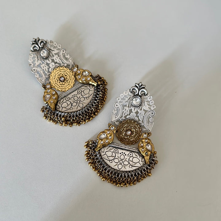 Oro Tribal Earrings