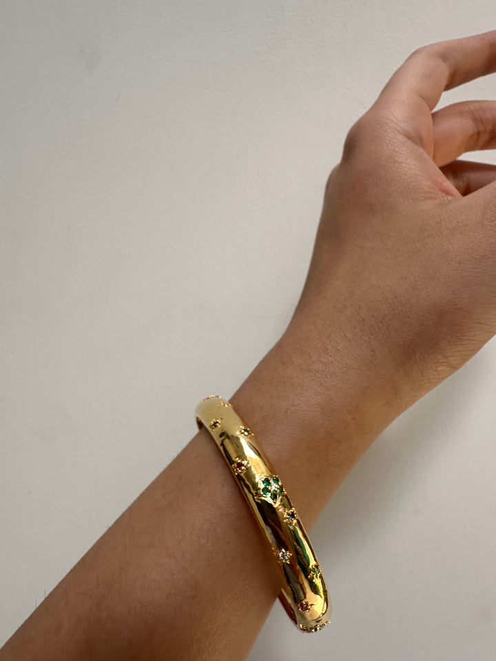 Flower gem bangle
