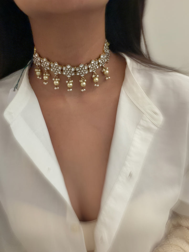 Zehraab necklacee