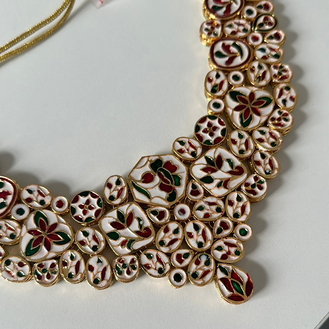 Kavyana Necklace