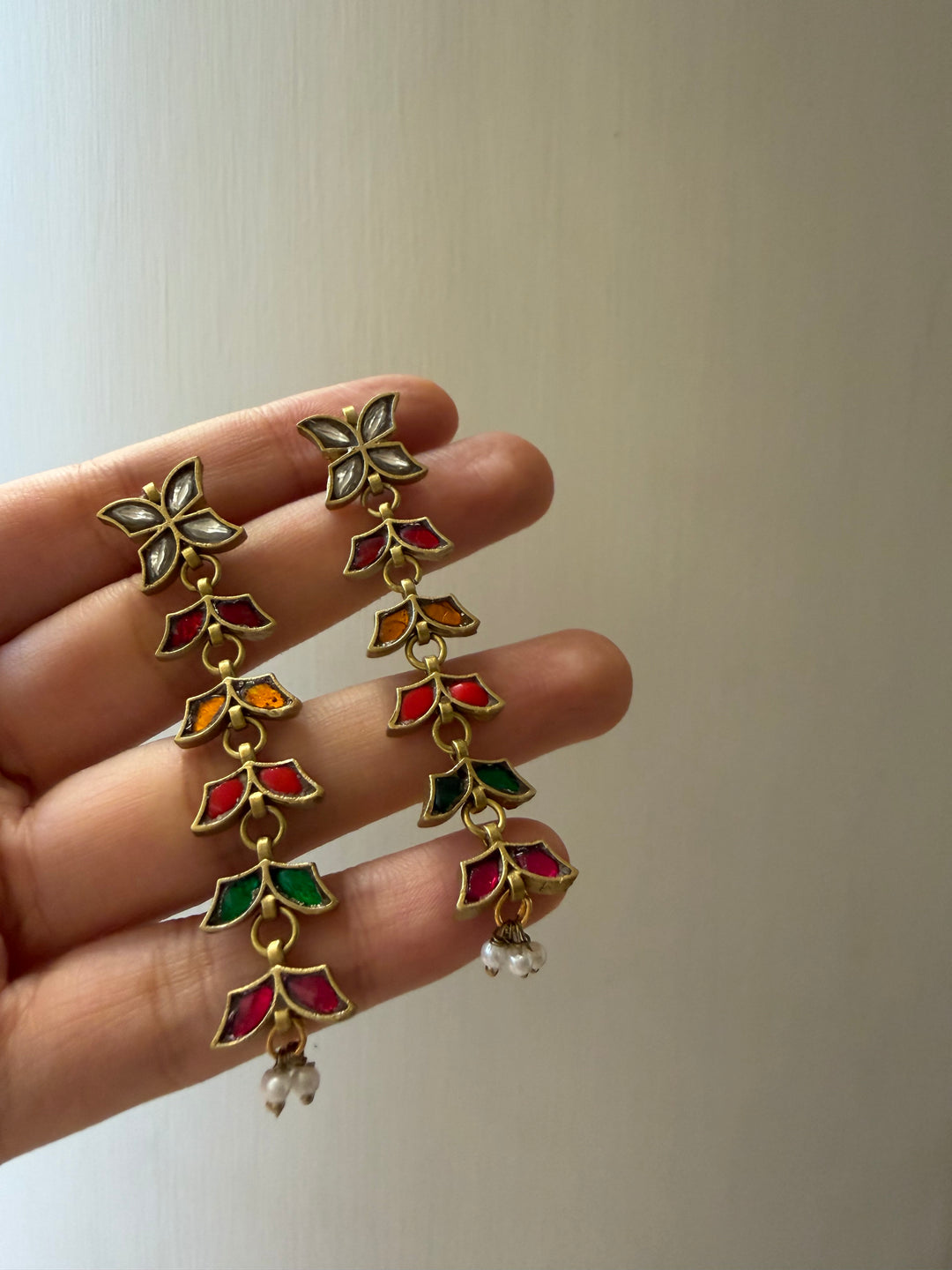 Lilly earrings