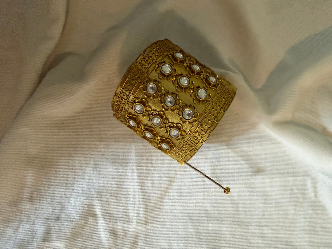 Shehnoor cuff bracelet