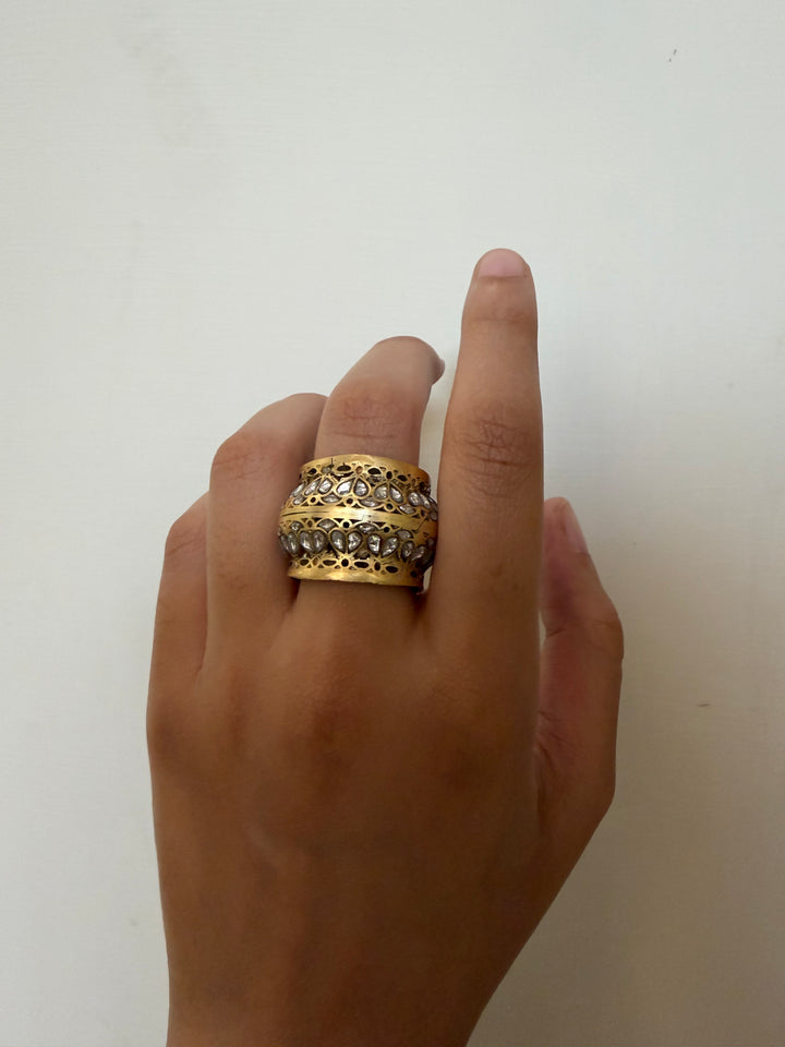Gulnaar dome ring
